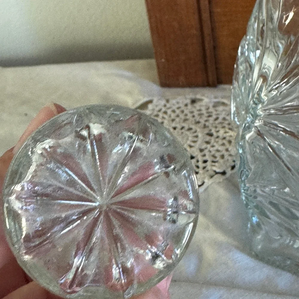 Vintage Starburst Pressed Glass Cruet Decanter with Stopper Clear Glass 8.5